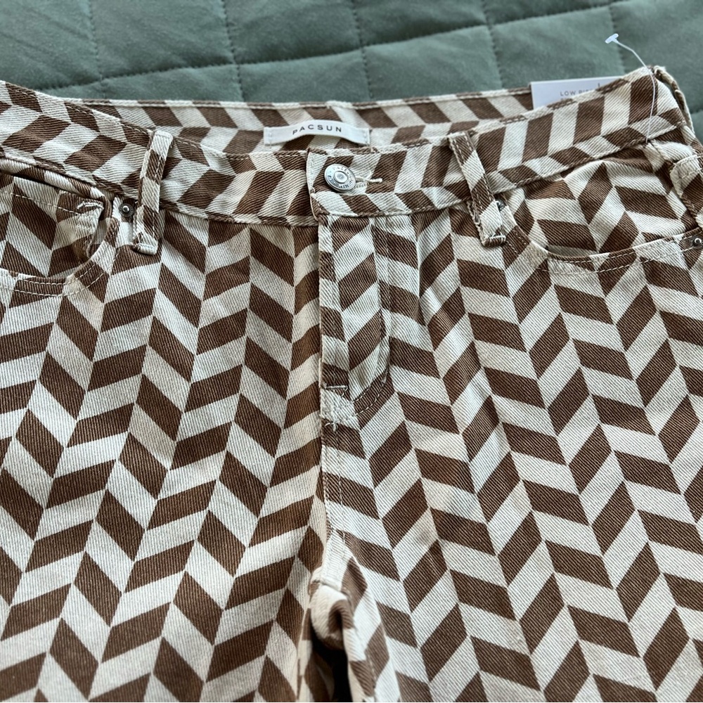 PacSun Brown and White Patterned Straight Leg Jeans - Picture 9 of 14